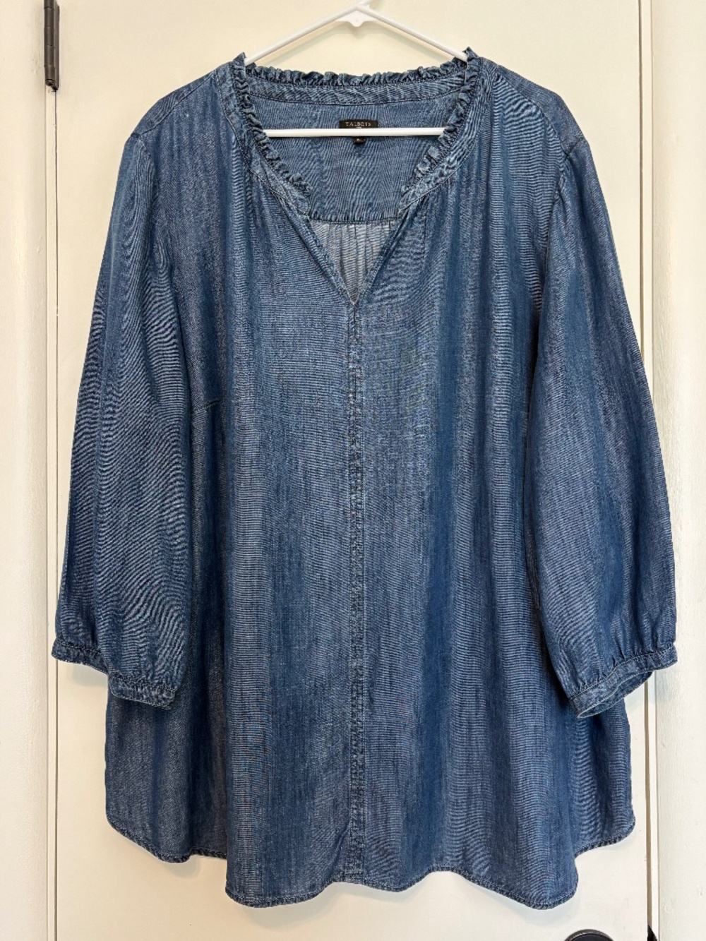 Talbots Women's Plus Blue Chambray Split-Neck Popover Tunic Shirt Top 3X Ruffle